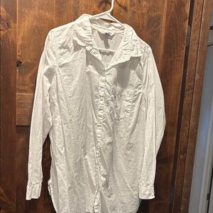 White long sleeve blouse from old navy button down